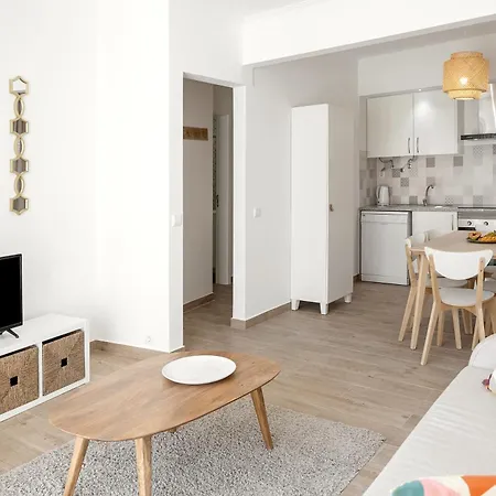 Shell House 公寓 *