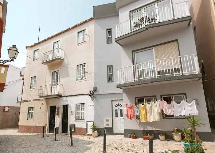 Apartment Shell House Nazare